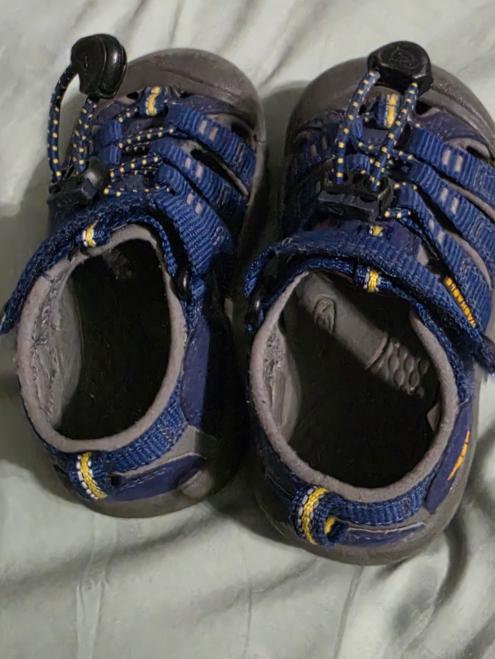 KEEN Kids' Navy Blue Waterproof Sandal Size 8C - Picture 3 of 5